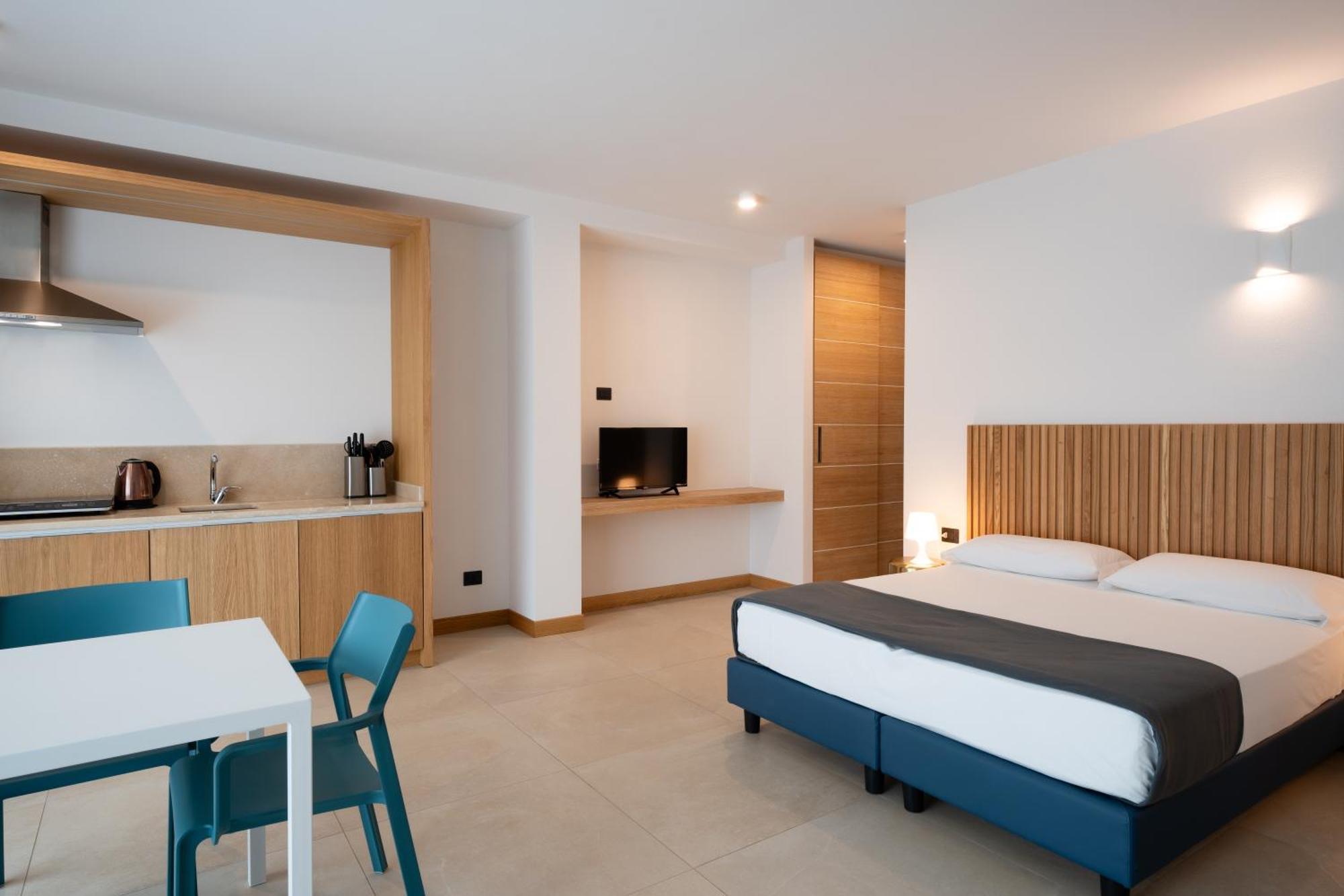 Hotel Delfino Проккио Экстерьер фото